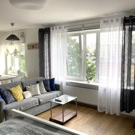 Beach Studio Apartment شقة *